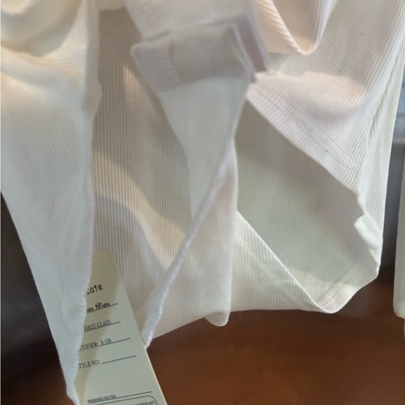 Bueno Ninos Ribbed Mesh Bodysuit NWT - Picture 3 of 4